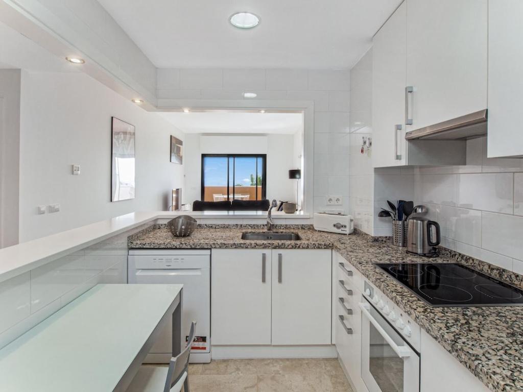 Rock Bay Apartment With Wonderful Sea View And 5 Minutes From The Beach Manilva Exterior photo